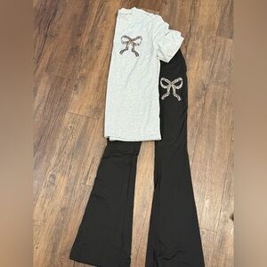 Gray and Black Bow Embellished Lounge Set, leopard bow accents. Size X- Small.